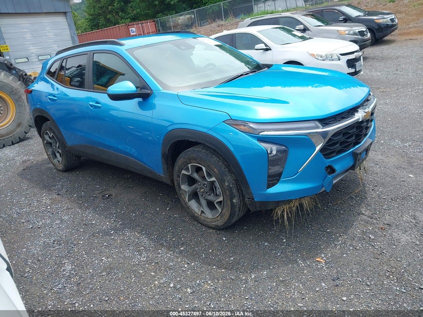 2025 Chevrolet Trax VIN KL77LHEP5SC082171 IAAI salvage auction — FRONT & REAR, Salvage (Virginia), sold $5,600 on 2026-07-10 (photo 1)