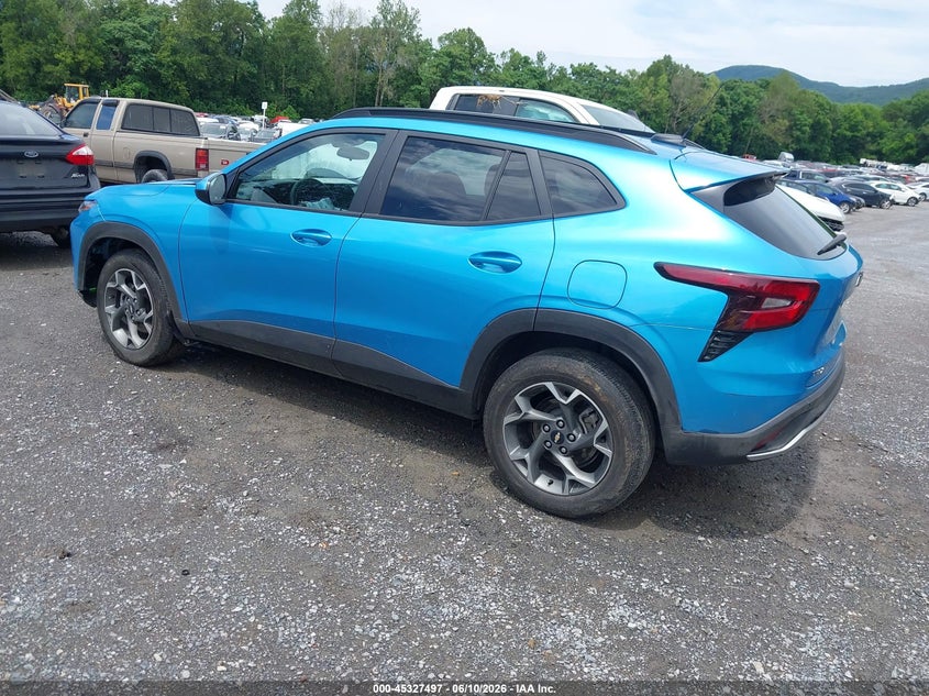 2025 Chevrolet Trax VIN KL77LHEP5SC082171 IAAI salvage auction — FRONT & REAR, Salvage (Virginia), sold $5,600 on 2026-07-10 (photo 3)