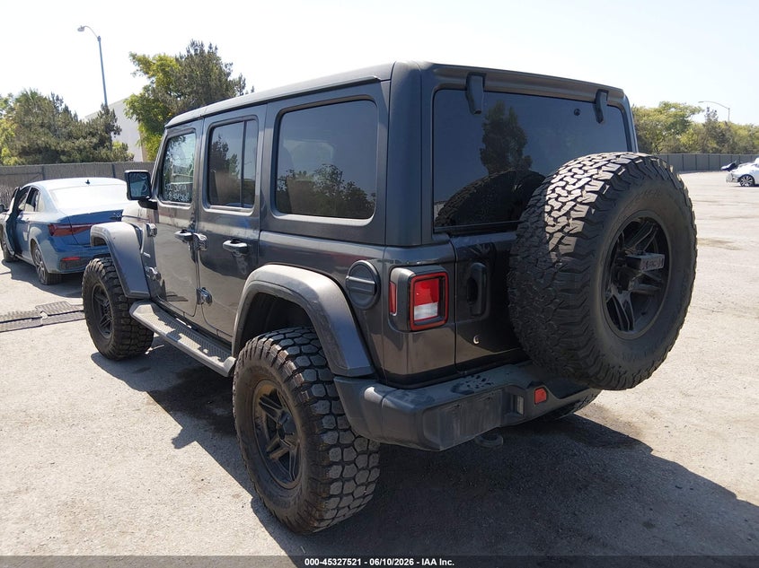 2019 Jeep Wrangler / VIN 1C4HJXEN7KW535839 IAAI salvage auction — RIGHT FRONT, Salvage Title, sold $12,400 on 2026-07-19 (photo 3)