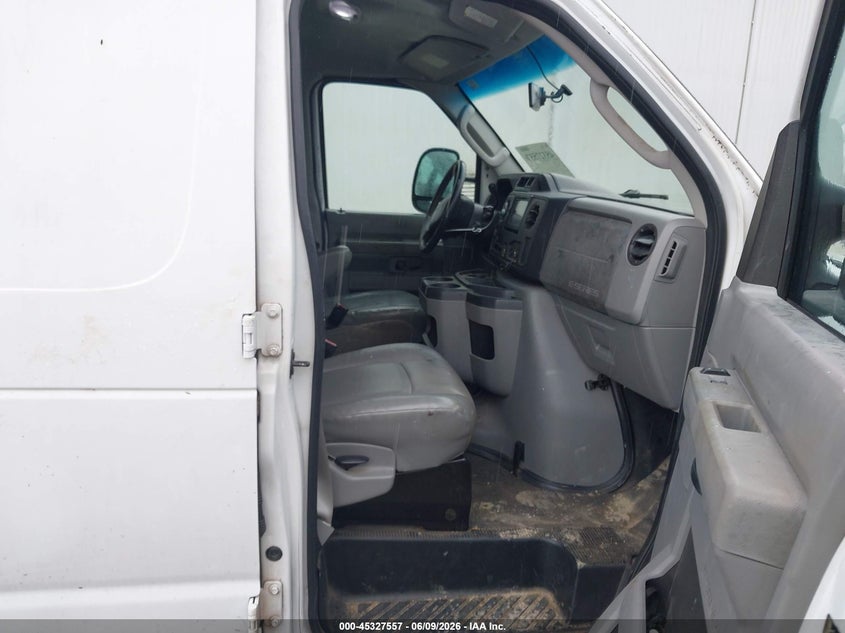 2011 Ford E 150 VIN 1FTNE1EW5BDA31881 IAAI salvage auction — RIGHT REAR, Repossession Paperwork (Georgia), sold $950 on 2026-07-09 (photo 5)