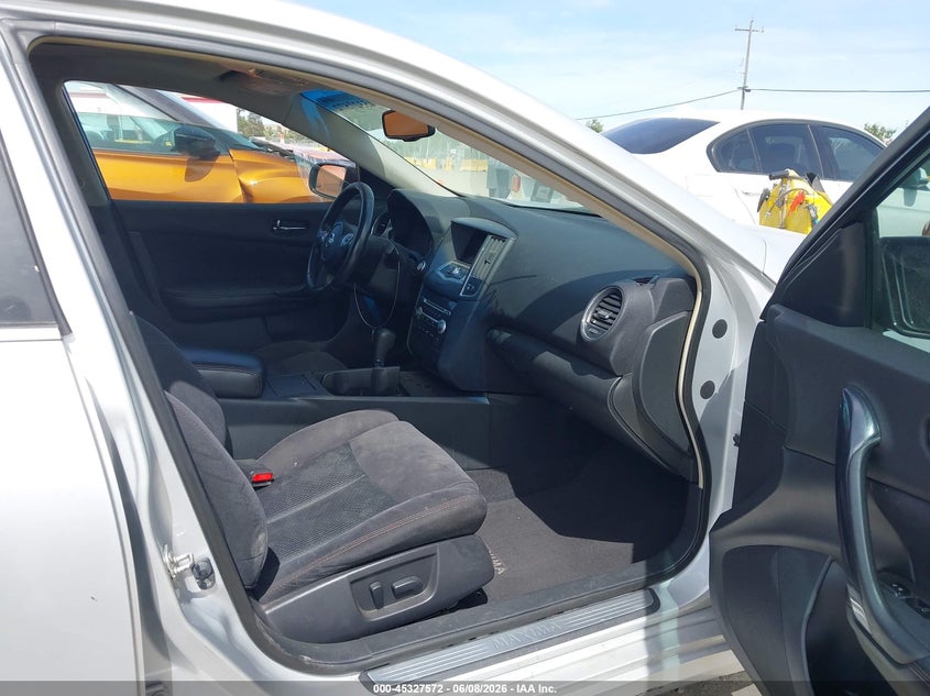 2014 Nissan Maxima VIN 1N4AA5AP3EC437836 IAAI salvage auction — NORMAL WEAR, Clear - Dealer Only (California), sold $400 on 2026-07-09 (photo 5)