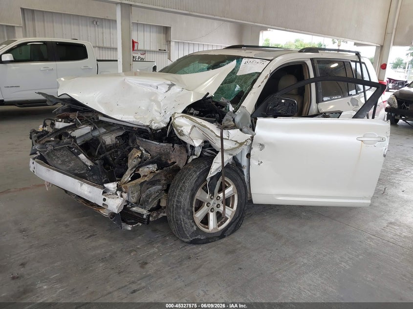 2010 Toyota Highlander VIN 5TDKK3EHXAS018751 IAAI salvage auction — FRONT END, Rebuildable (Florida), sold $700 on 2026-07-15 (photo 2)