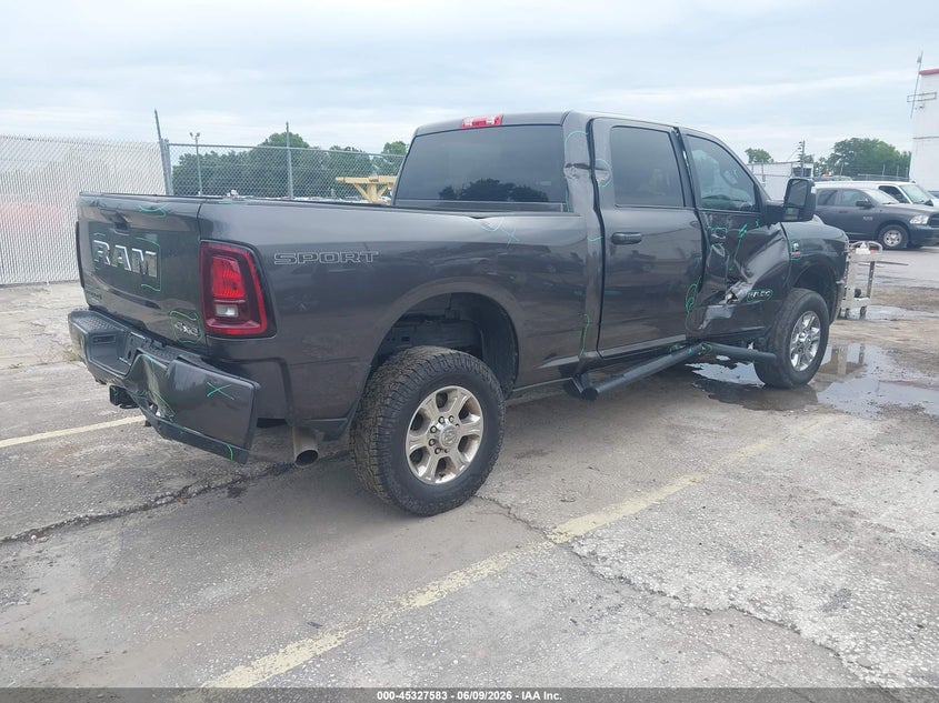 2025 Ram 2500 VIN 3C63R5DL8SG534860 IAAI salvage auction — LEFT & RIGHT, Salvage Title, sold $19,975 on 2026-07-29 (photo 4)
