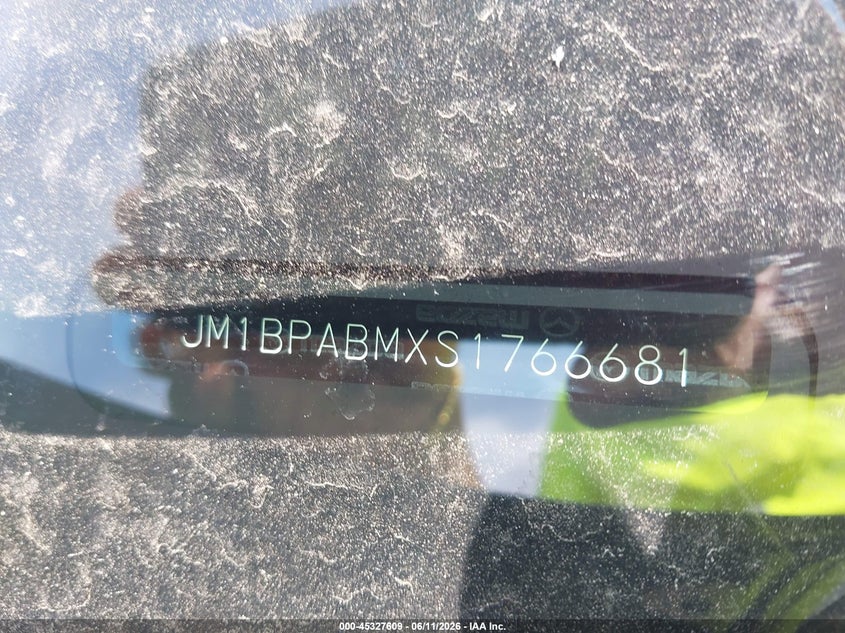 2025 Mazda 3 VIN JM1BPABMXS1766681 IAAI salvage auction — FRONT END, Salvage (Idaho), sold $1,850 on 2026-07-28 (photo 8)