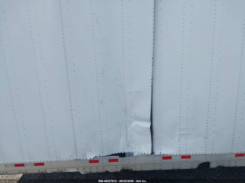 2019 Great dane trailers Unknown VIN 1GRAA0629KJ128234 IAAI salvage auction — SIDE, Salvage (Illinois), sold $1,550 on 2026-07-22 (photo 6)