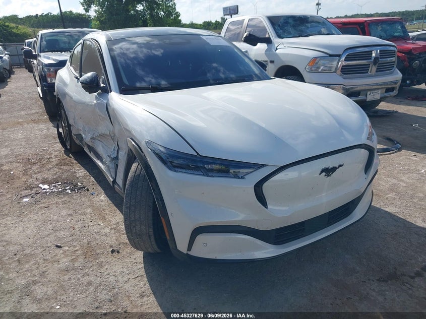 2023 Ford Mustang mach-e VIN 3FMTK3R41PMB00867 — IAAI salvage auction photo
