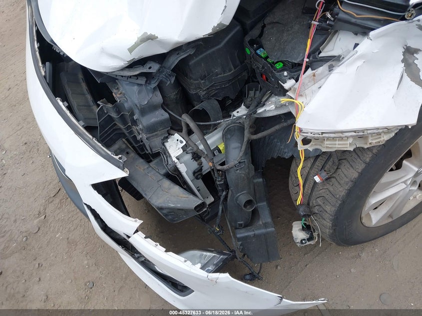 2013 Hyundai Elantra VIN KMHD35LE4DU108421 IAAI salvage auction — FRONT END, Clear (Massachusetts), sold $475 on 2026-07-28 (photo 6)