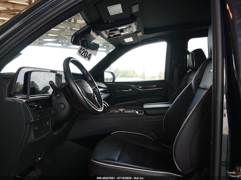 2023 Cadillac Escalade esv VIN 1GYS3KKL5PR416399 IAAI salvage auction — NORMAL WEAR, Enterprise Vehicles Clear Only (Georgia), sold $31,450 on 2026-07-22 (photo 5)