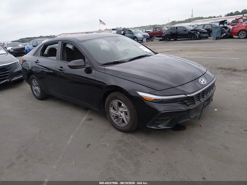 2025 Hyundai Elantra VIN KMHLL4DGXSU930644 IAAI salvage auction — FRONT END, Salvage Title, sold $5,300 on 2026-07-29 (photo 1)