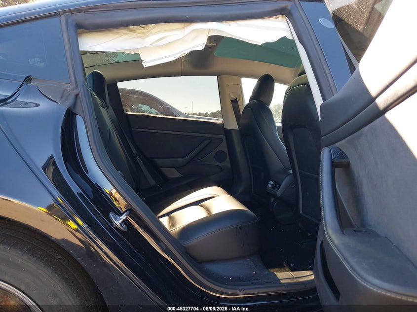 2021 Tesla Model 3 VIN 5YJ3E1EA4MF982015 IAAI salvage auction — REAR END, Salvage Title, sold $4,650 on 2026-07-21 (photo 8)
