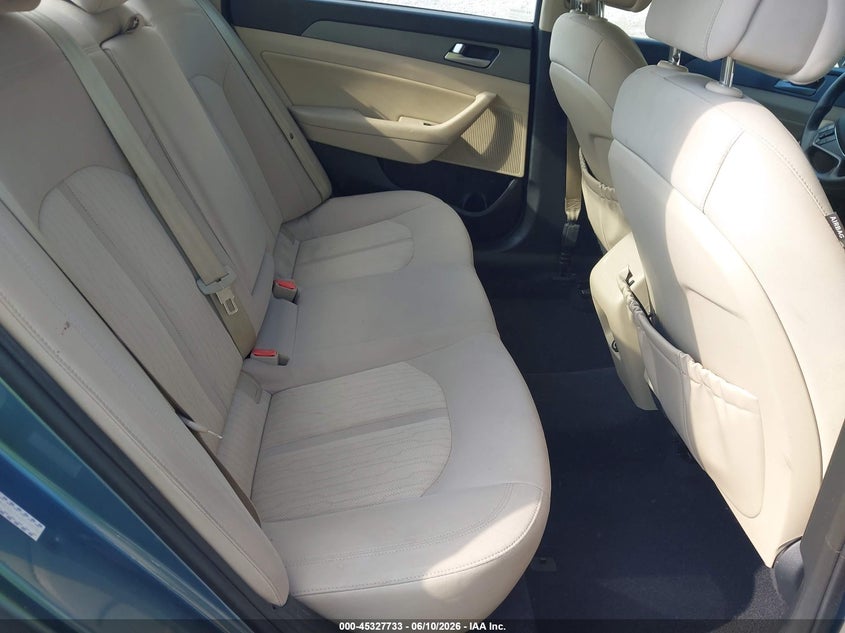 2016 Hyundai Sonata VIN KMHE24L14GA015578 IAAI salvage auction — NORMAL WEAR, Clear (Florida), sold $1,175 on 2026-07-16 (photo 8)