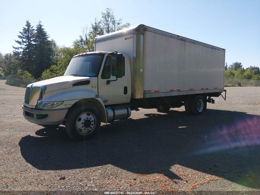 2015 International 4000 series VIN 1HTJTSKMXFH658509 IAAI salvage auction — NORMAL WEAR, Sf97 (Washington), sold $11,100 on 2026-07-29 (photo 2)