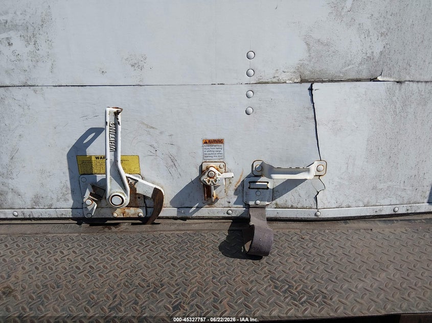 2015 International 4000 series VIN 1HTJTSKMXFH658509 IAAI salvage auction — NORMAL WEAR, Sf97 (Washington), sold $11,100 on 2026-07-29 (photo 6)
