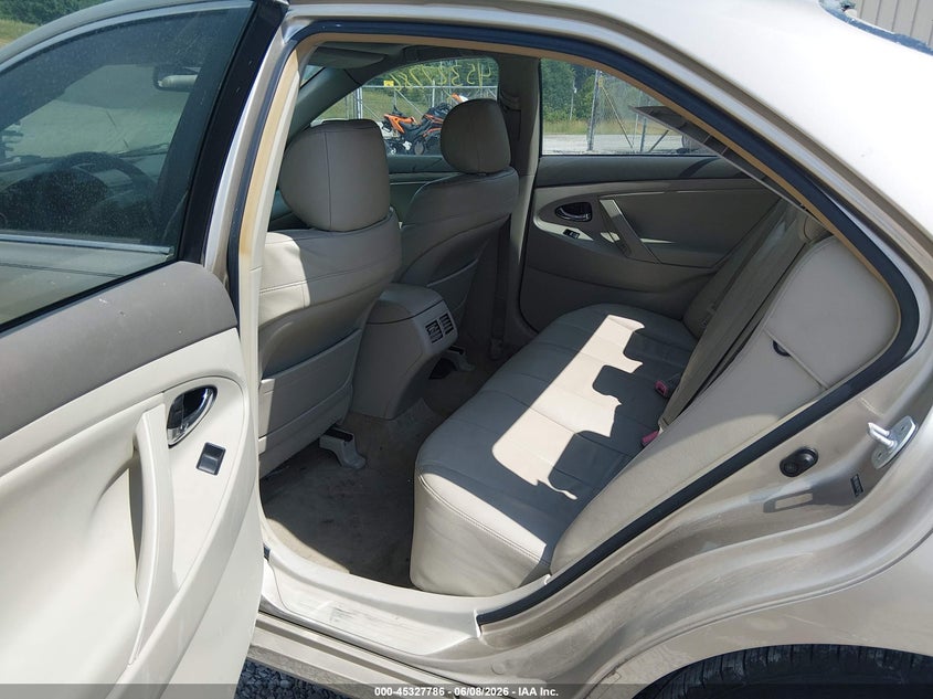 2007 Toyota Camry hybrid VIN JTNBB46K273021004 IAAI salvage auction — FRONT & REAR, Salvage (Kentucky), sold $125 on 2026-07-14 (photo 8)