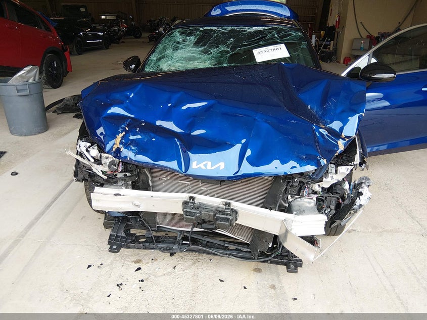 2025 Kia K5 VIN KNAG64J78S5331055 IAAI salvage auction — FRONT END, Salvage Title, sold $4,050 on 2026-07-29 (photo 6)