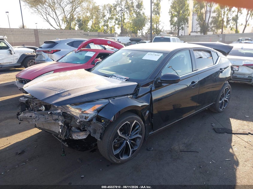 2023 Nissan Altima VIN 1N4BL4CV3PN412446 IAAI salvage auction — FRONT & REAR, Salvage Title, sold $700 on 2026-07-10 (photo 2)