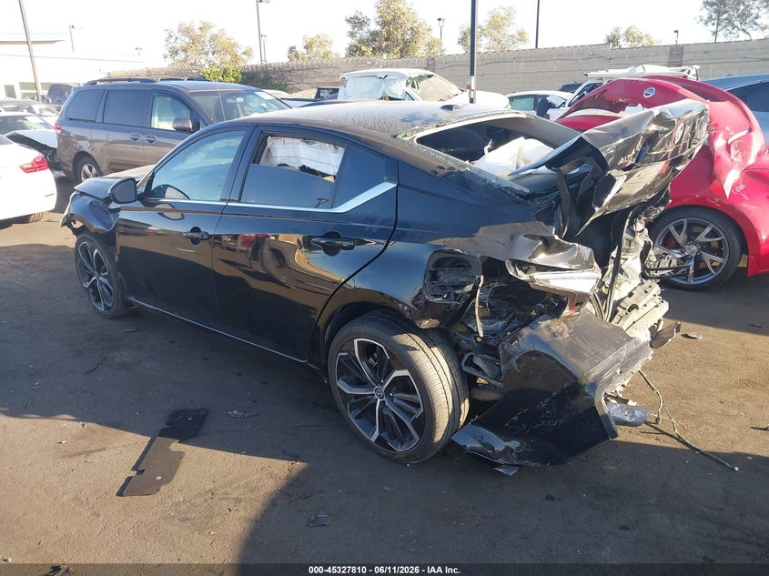 2023 Nissan Altima VIN 1N4BL4CV3PN412446 IAAI salvage auction — FRONT & REAR, Salvage Title, sold $700 on 2026-07-10 (photo 3)