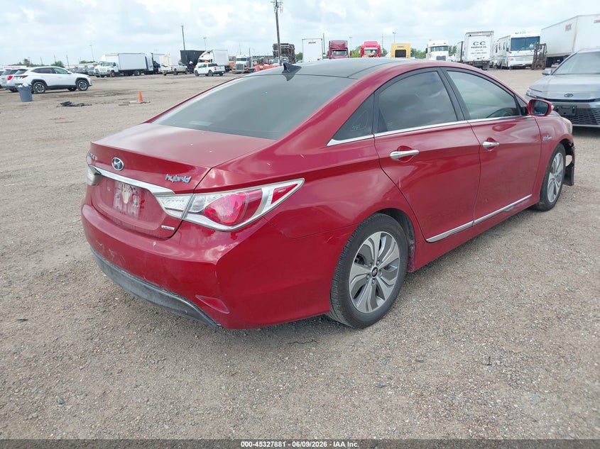 2013 Hyundai Sonata VIN KMHEC4A49DA068492 IAAI salvage auction — UNDERCARRIAGE, Salvage Title, sold $300 on 2026-07-15 (photo 4)