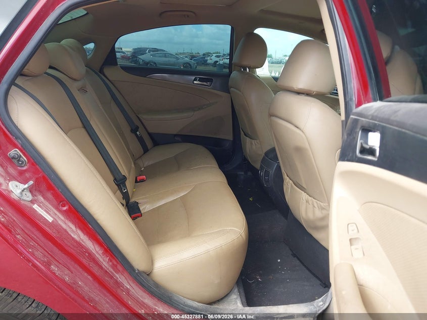 2013 Hyundai Sonata VIN KMHEC4A49DA068492 IAAI salvage auction — UNDERCARRIAGE, Salvage Title, sold $300 on 2026-07-15 (photo 8)