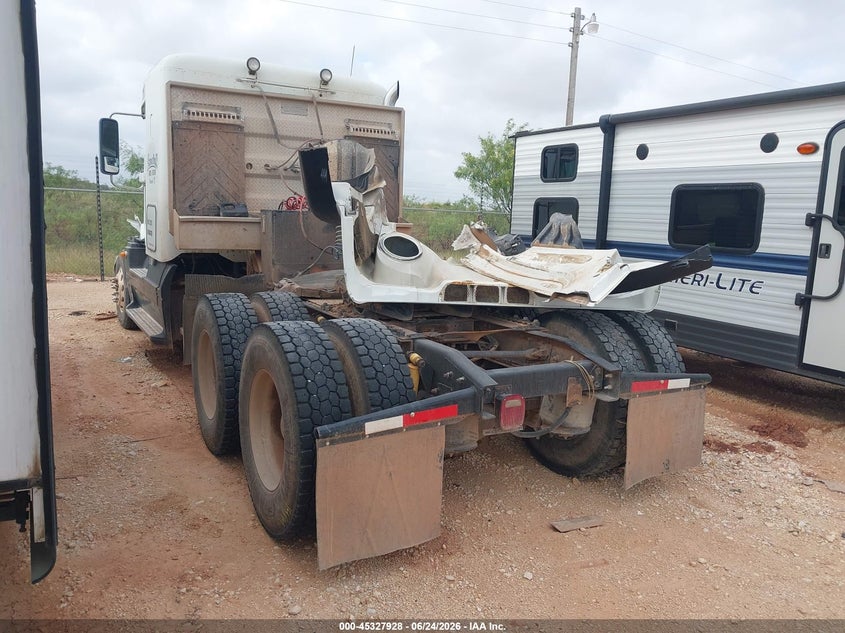 2009 Freightliner Conventional VIN 1FUJA6CV69DAA7169 IAAI salvage auction — FRONT END, Salvage (Texas), sold $1,900 on 2026-07-23 (photo 3)