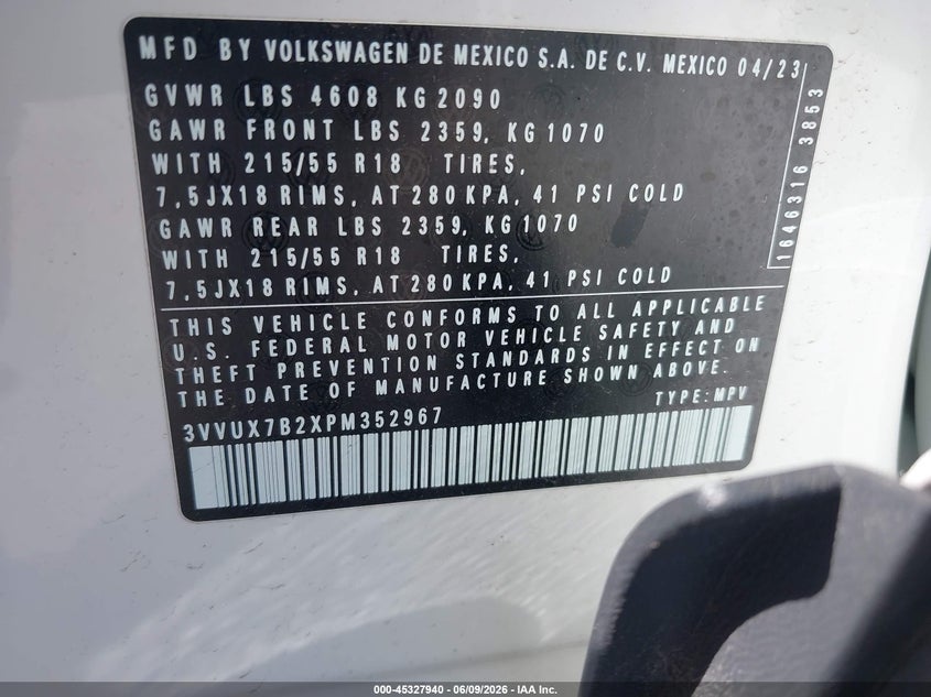 2023 Volkswagen Taos VIN 3VVUX7B2XPM352967 IAAI salvage auction — LEFT REAR, Wait Title, sold $9,700 on 2026-09-08 (photo 9)
