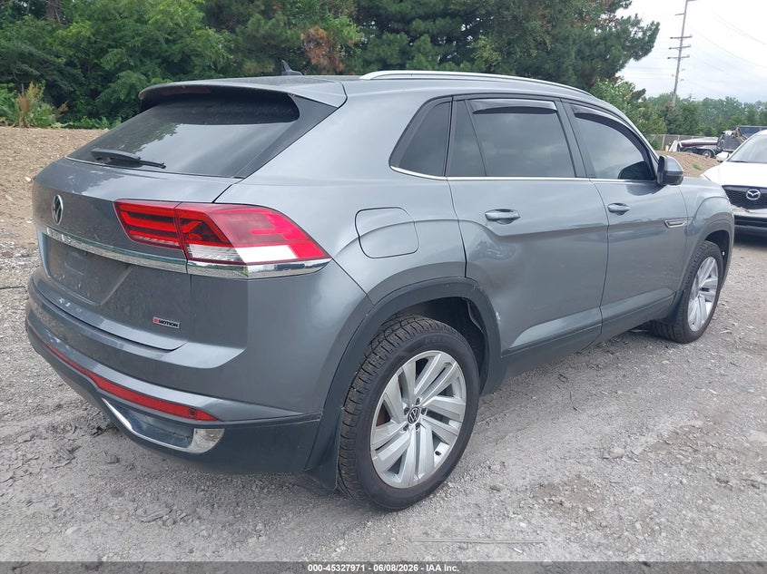 2022 Volkswagen Atlas cross sport VIN 1V2KE2CA1NC212100 IAAI salvage auction — RIGHT SIDE, Salvage Title, sold $8,900 on 2026-07-15 (photo 4)