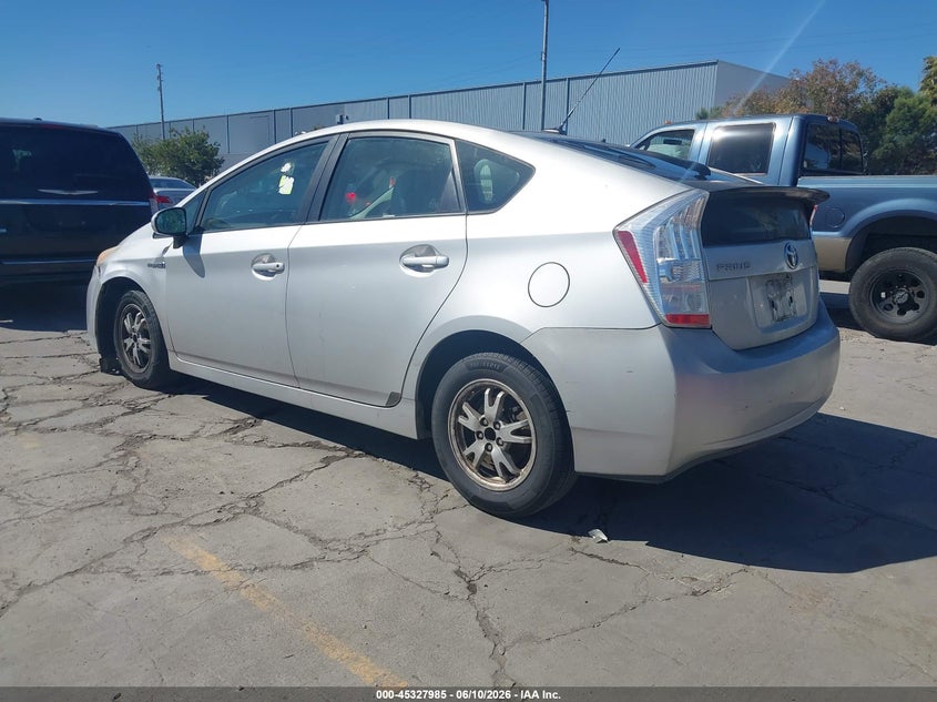 2011 Toyota Prius VIN JTDKN3DU6B0261466 IAAI salvage auction — NORMAL WEAR, Clear - Dealer Only (California), sold $575 on 2026-07-29 (photo 3)