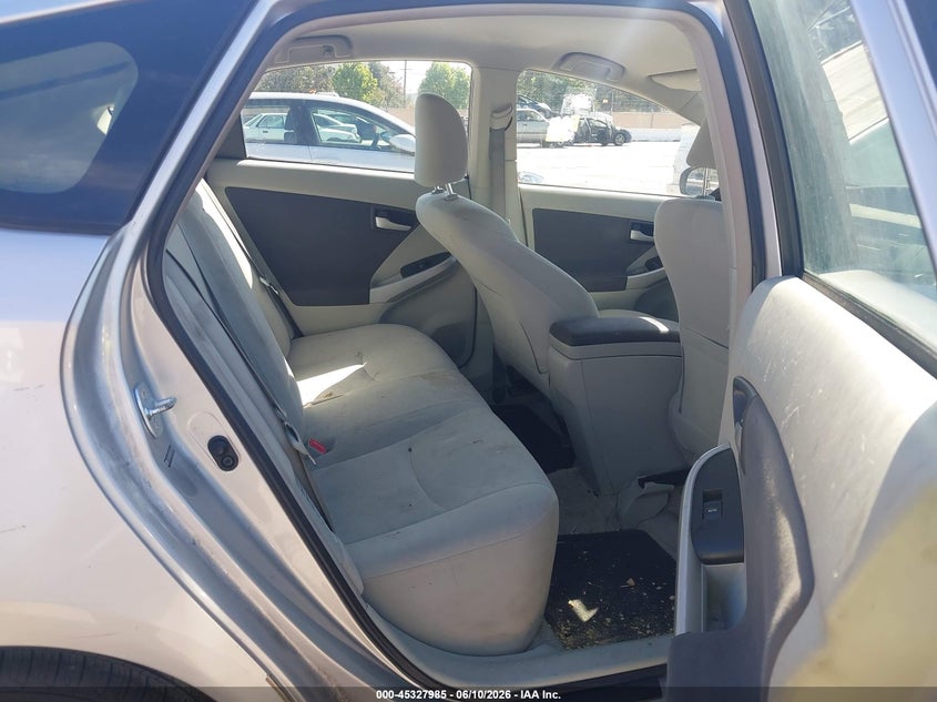 2011 Toyota Prius VIN JTDKN3DU6B0261466 IAAI salvage auction — NORMAL WEAR, Clear - Dealer Only (California), sold $575 on 2026-07-29 (photo 8)