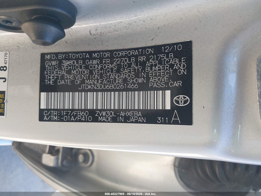 2011 Toyota Prius VIN JTDKN3DU6B0261466 IAAI salvage auction — NORMAL WEAR, Clear - Dealer Only (California), sold $575 on 2026-07-29 (photo 9)