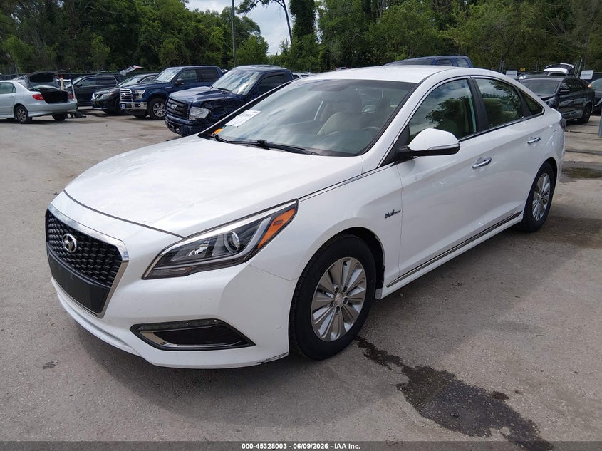 2016 Hyundai Sonata VIN KMHE24L12GA024361 IAAI salvage auction — RIGHT FRONT, Salvage Title, sold $500 on 2026-07-08 (photo 2)