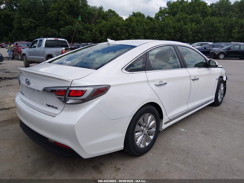 2016 Hyundai Sonata VIN KMHE24L12GA024361 IAAI salvage auction — RIGHT FRONT, Salvage Title, sold $500 on 2026-07-08 (photo 4)