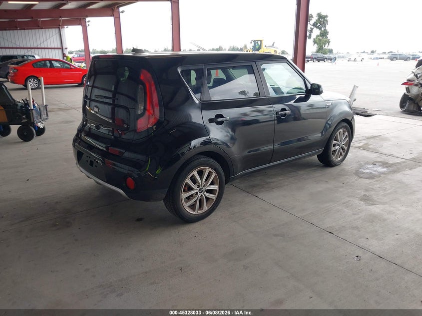 2018 Kia Soul VIN KNDJP3A50J7556734 IAAI salvage auction — LEFT SIDE, Salvage Title, sold $850 on 2026-07-21 (photo 4)