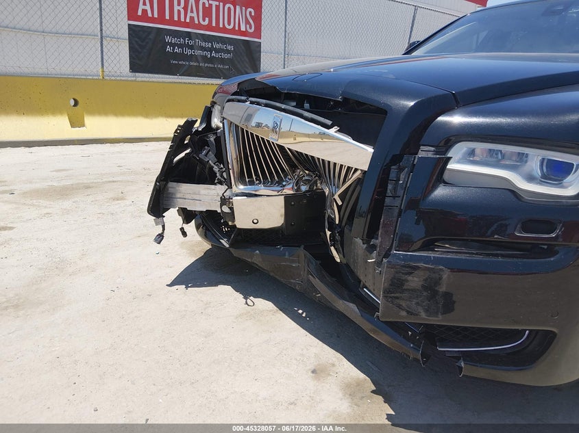 2015 Rolls-royce Ghost VIN SCA664S59FUX53236 IAAI salvage auction — FRONT END, Salvage (Arizona), sold $45,350 on 2026-08-12 (photo 6)