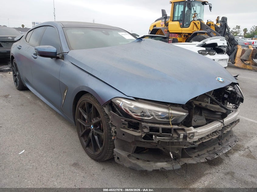 2020 BMW 8er VIN WBAGV2C08LCE77558 — IAAI salvage auction photo