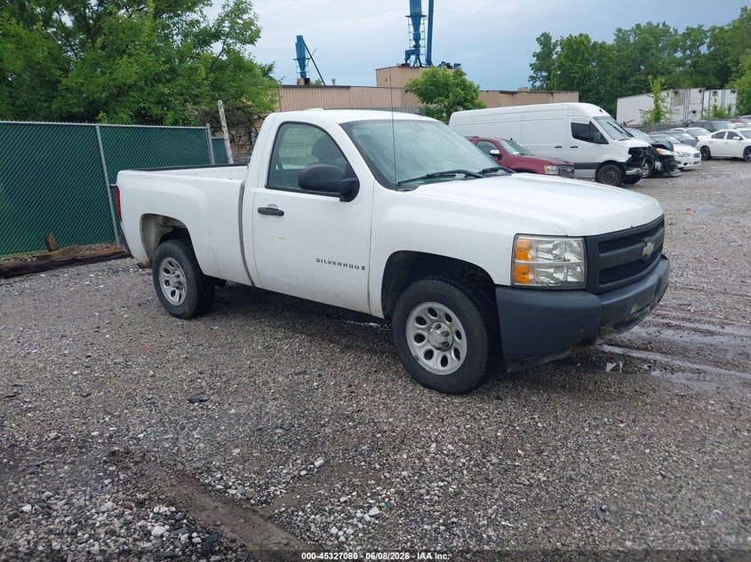 2008 Chevrolet Silverado 1500 VIN 1GCEC14X88Z113244 IAAI salvage auction — FRONT & REAR, Salvage (Kentucky), sold $975 on 2026-07-09 (photo 1)