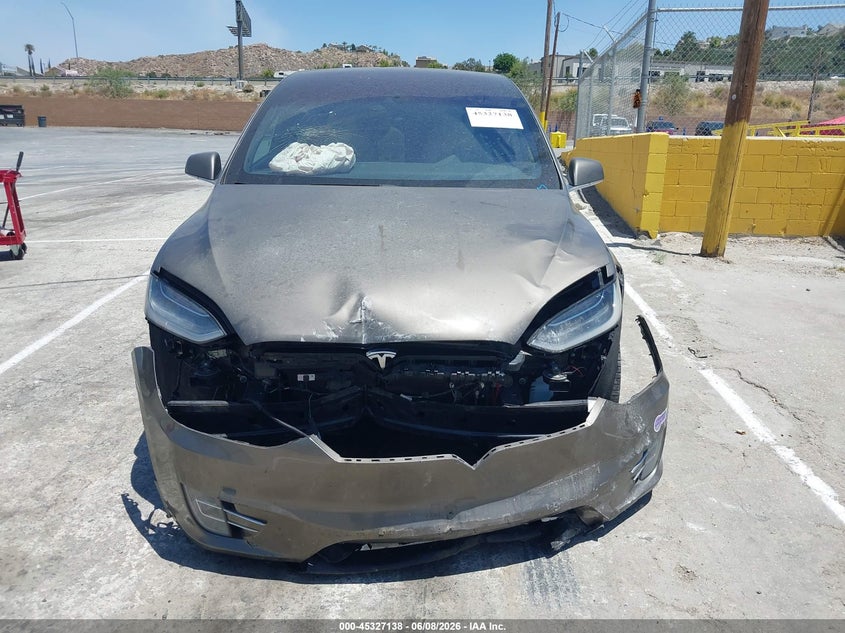 2016 Tesla Model x VIN 5YJXCBE29GF006712 IAAI salvage auction — FRONT END, Salvage Title, sold $4,450 on 2026-07-15 (photo 6)