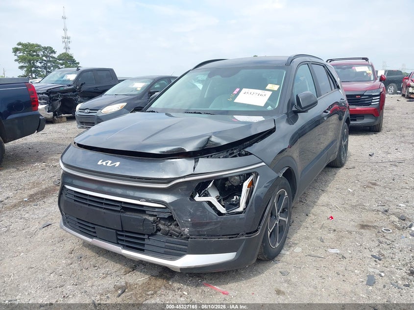 2023 Kia Niro VIN KNDCR3LE7P5115302 IAAI salvage auction — LEFT FRONT, Salvage (Georgia), sold $9,200 on 2026-07-29 (photo 6)