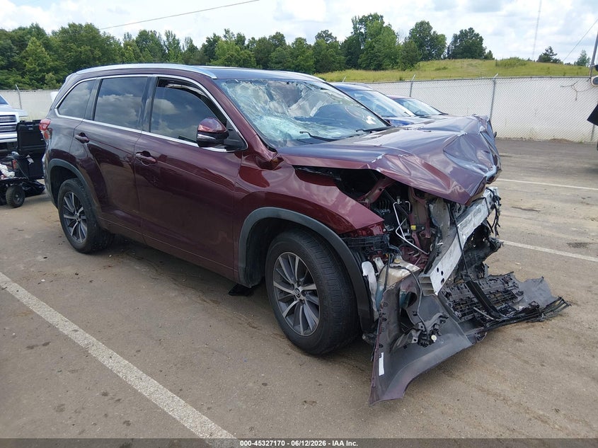 2018 Toyota Highlander VIN 5TDKZRFH0JS263040 IAAI salvage auction — FRONT END, Salvage Title, sold $3,150 on 2026-07-25 (photo 1)