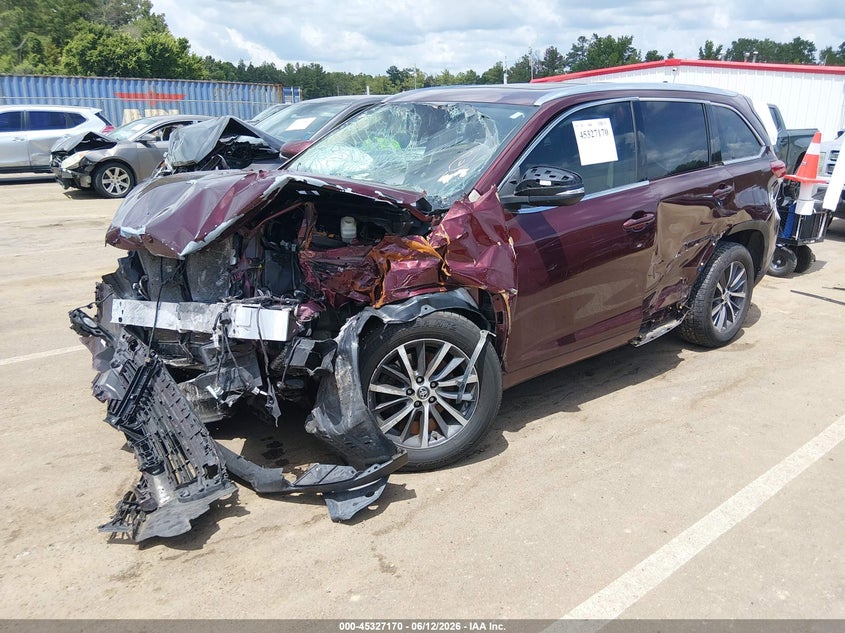 2018 Toyota Highlander VIN 5TDKZRFH0JS263040 IAAI salvage auction — FRONT END, Salvage Title, sold $3,150 on 2026-07-25 (photo 2)