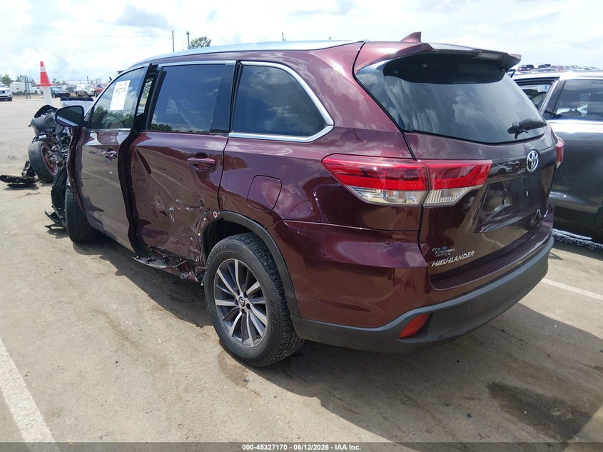 2018 Toyota Highlander VIN 5TDKZRFH0JS263040 IAAI salvage auction — FRONT END, Salvage Title, sold $3,150 on 2026-07-25 (photo 3)