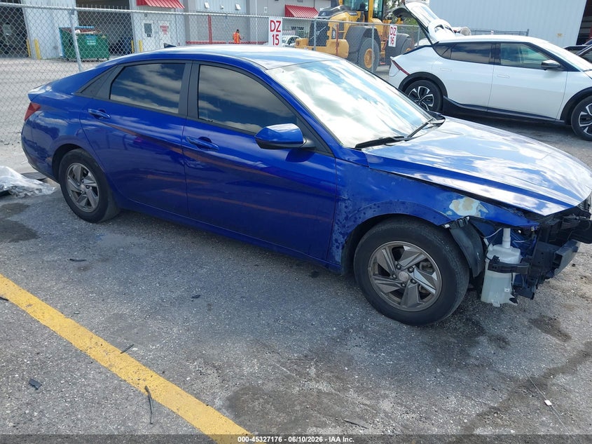 2024 Hyundai Elantra VIN KMHLL4DG7RU656104 IAAI salvage auction — FRONT END, Salvage Title, sold $3,450 on 2026-07-27 (photo 1)
