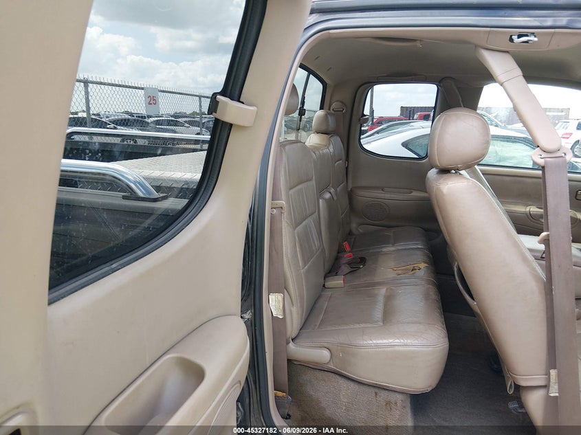 2002 Toyota Tundra VIN 5TBRT34112S261147 IAAI salvage auction — FRONT END, Original (Texas), sold $1,400 on 2026-07-23 (photo 8)