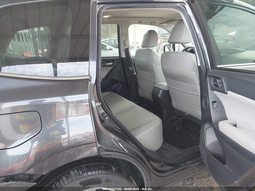 2017 Subaru Forester VIN JF2SJARC6HH465048 IAAI salvage auction — REAR END, Salvage - Greater Than 75% (Maryland), sold $2,150 on 2026-07-16 (photo 8)