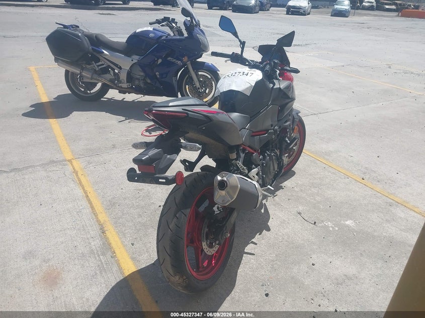 2024 Kawasaki Er VIN ML5ERGF16RDA11169 IAAI salvage auction — SIDE, Salvage Title, sold $1,150 on 2026-07-28 (photo 4)