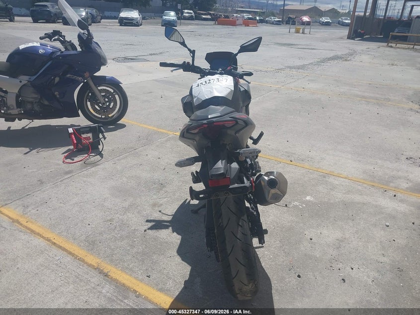 2024 Kawasaki Er VIN ML5ERGF16RDA11169 IAAI salvage auction — SIDE, Salvage Title, sold $1,150 on 2026-07-28 (photo 6)