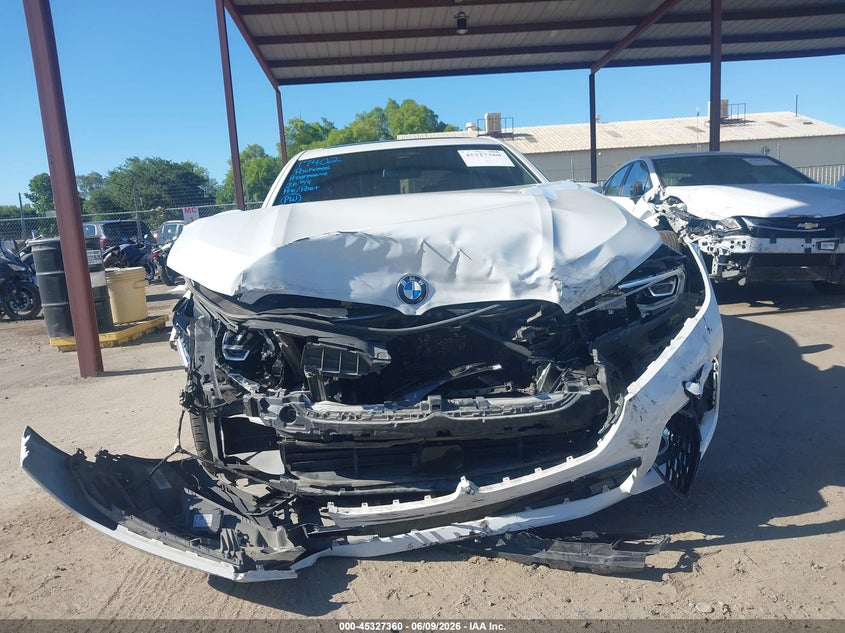 2021 BMW 7er VIN WBA7T2C06MCE94947 IAAI salvage auction — FRONT END, Salvage Title, sold $10,000 on 2026-07-28 (photo 6)
