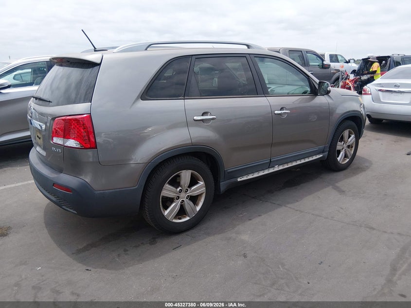 2012 Kia Sorento VIN 5XYKU4A27CG198725 IAAI salvage auction — FRONT END, Salvage Title, sold $2,975 on 2026-07-15 (photo 4)