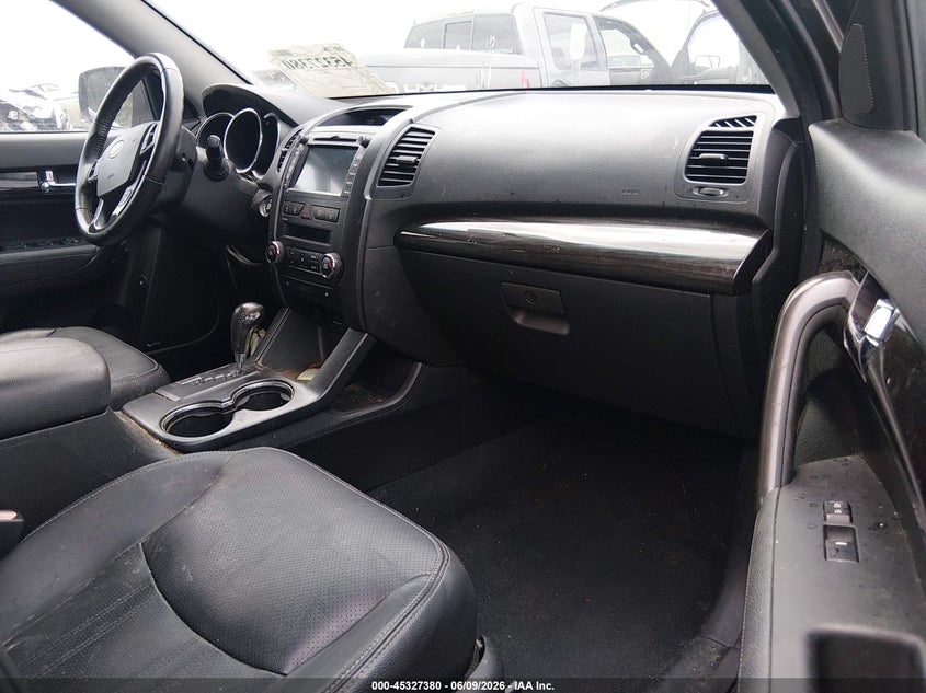 2012 Kia Sorento VIN 5XYKU4A27CG198725 IAAI salvage auction — FRONT END, Salvage Title, sold $2,975 on 2026-07-15 (photo 5)