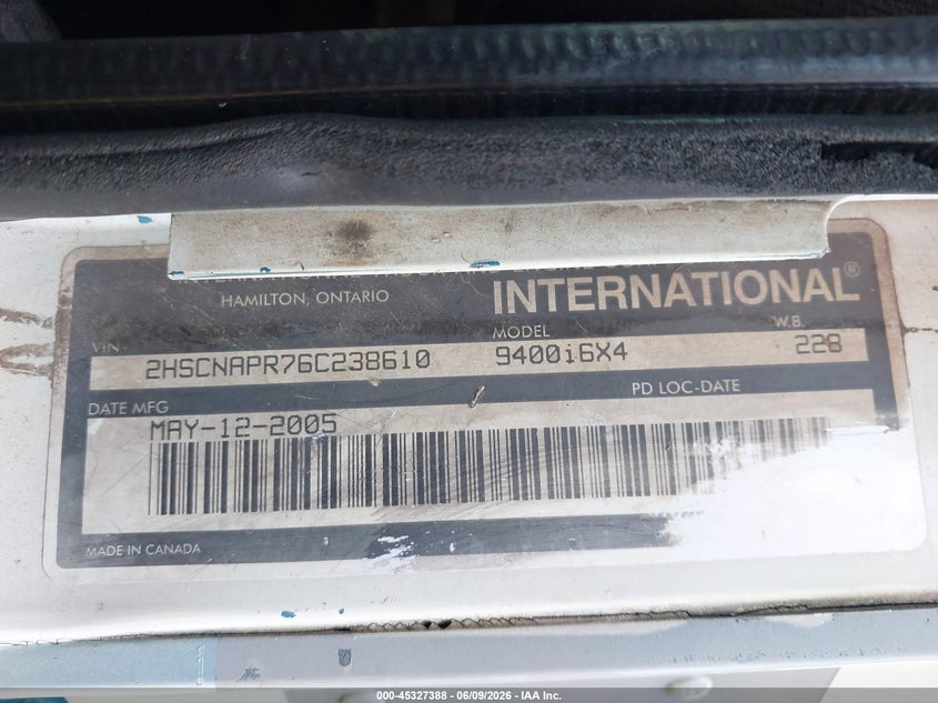 2006 International 9000-series VIN 2HSCNAPR76C238610 IAAI salvage auction — REPOSSESSION, Clear (North Carolina), sold $3,200 on 2026-07-08 (photo 8)