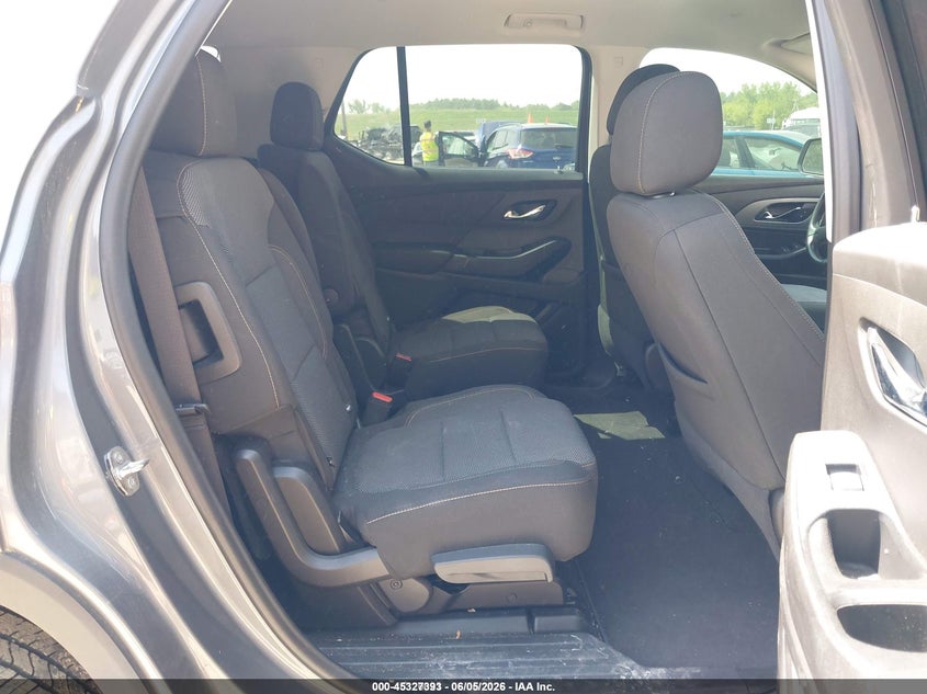 2021 Chevrolet Traverse VIN 1GNEVGKW1MJ189671 IAAI salvage auction — NORMAL WEAR, Sf97 (New Hampshire), sold $15,100 on 2026-07-23 (photo 8)
